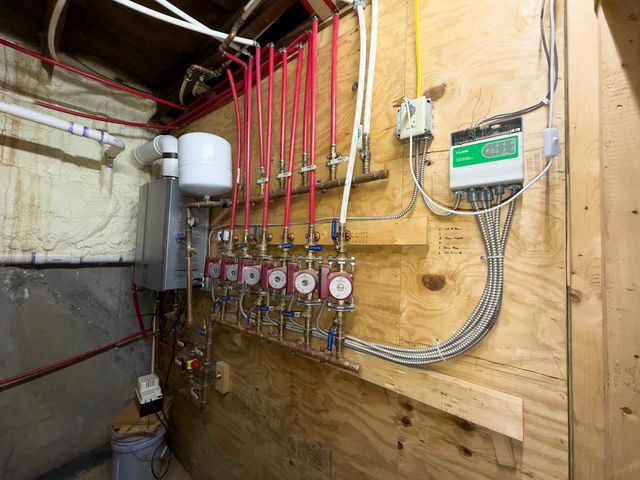 97 School Street, St. Johnsbury, VT 05819