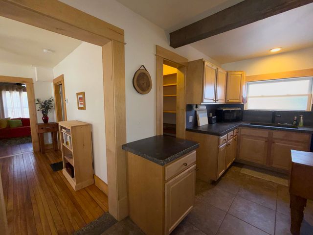 97 School Street, St. Johnsbury, VT 05819