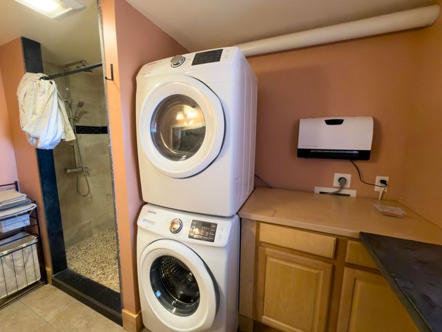 97 School Street, St. Johnsbury, VT 05819