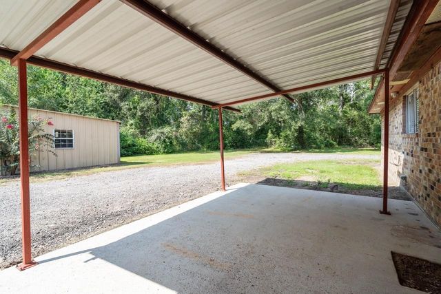 25738 Ipes Road, Splendora, TX 77372