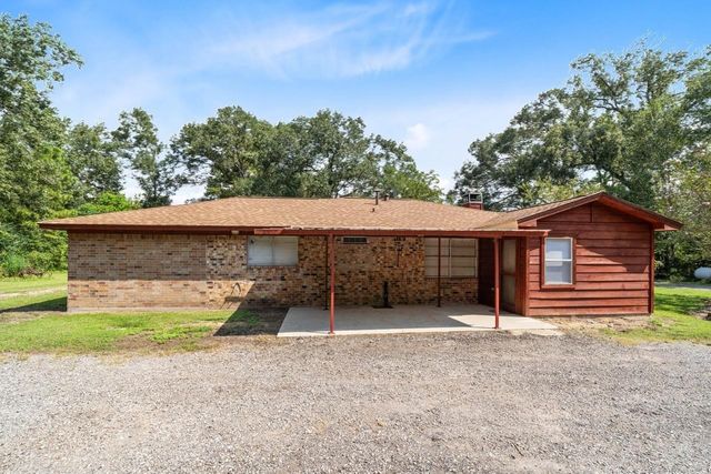 25738 Ipes Road, Splendora, TX 77372