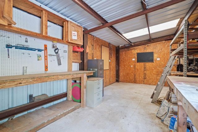 25738 Ipes Road, Splendora, TX 77372