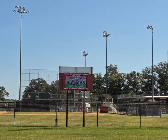 25738 Ipes Road, Splendora, TX 77372