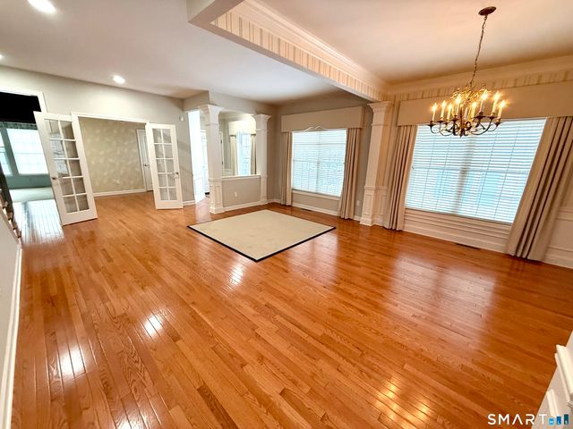 117 Country Club Drive 117, Oxford, CT 06478