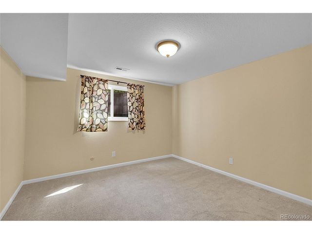 1533 Bradley Dr, Boulder, CO 80305