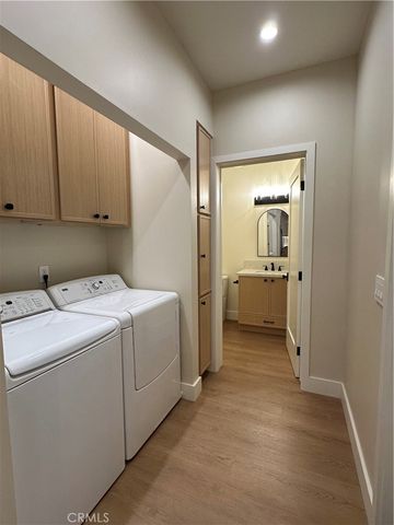 4381 Allott Avenue, Sherman Oaks, CA 91423