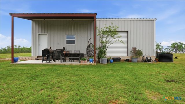 435 Fm-539, Floresville, TX 78114