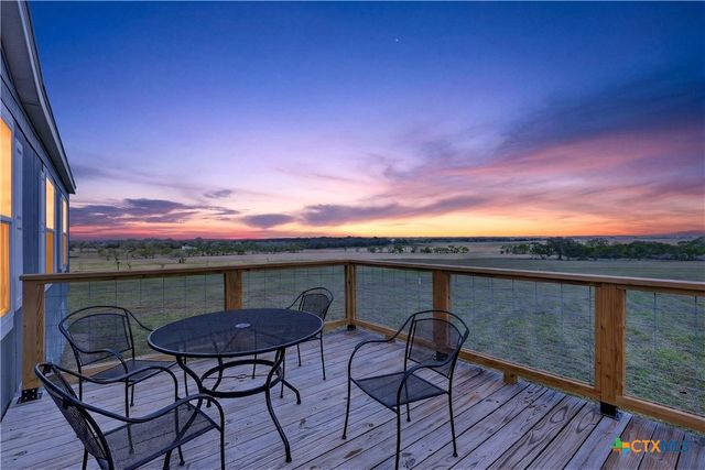435 Fm-539, Floresville, TX 78114