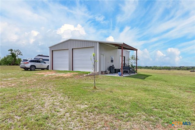 435 Fm-539, Floresville, TX 78114