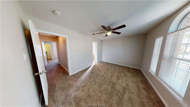 2301 Cornell Drive, College Station, TX 77840