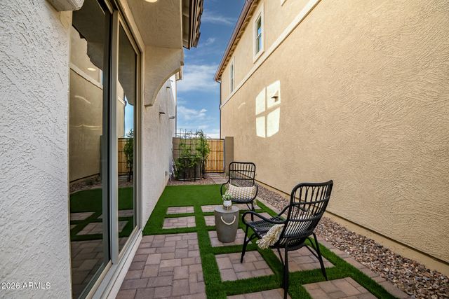 43234 N HINOKI Street, San Tan Valley, AZ 85140