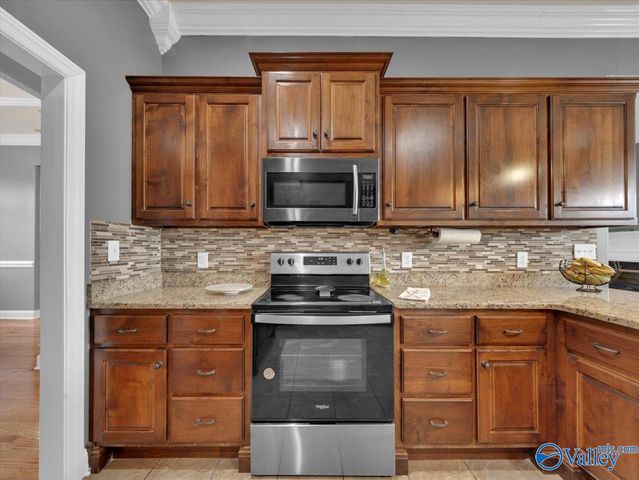 27712 Taylor Lynn Circle, Elkmont, AL 35620