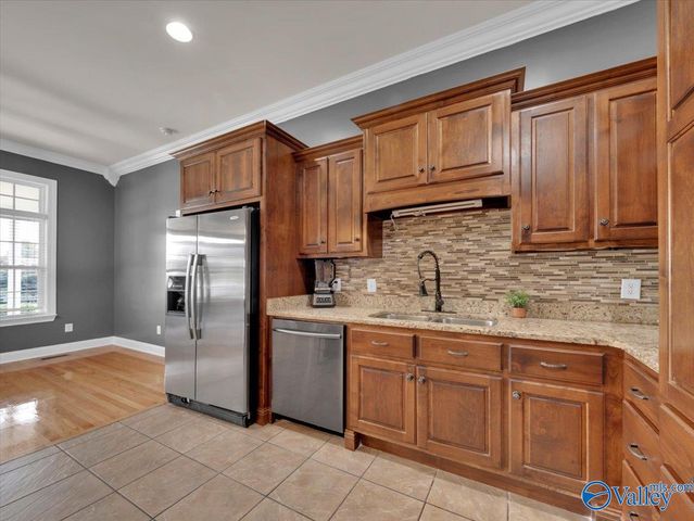 27712 Taylor Lynn Circle, Elkmont, AL 35620