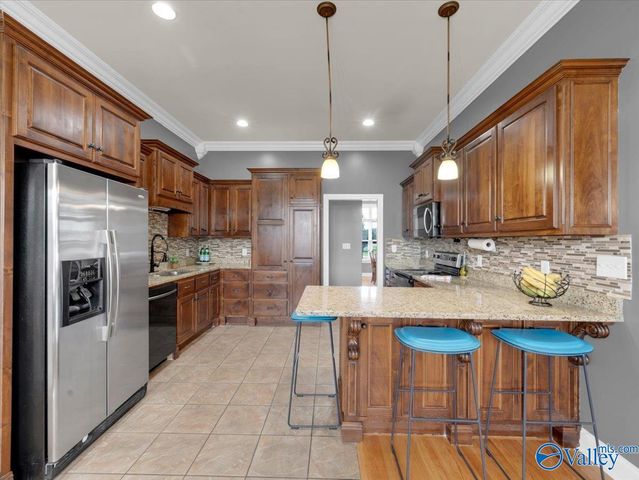 27712 Taylor Lynn Circle, Elkmont, AL 35620