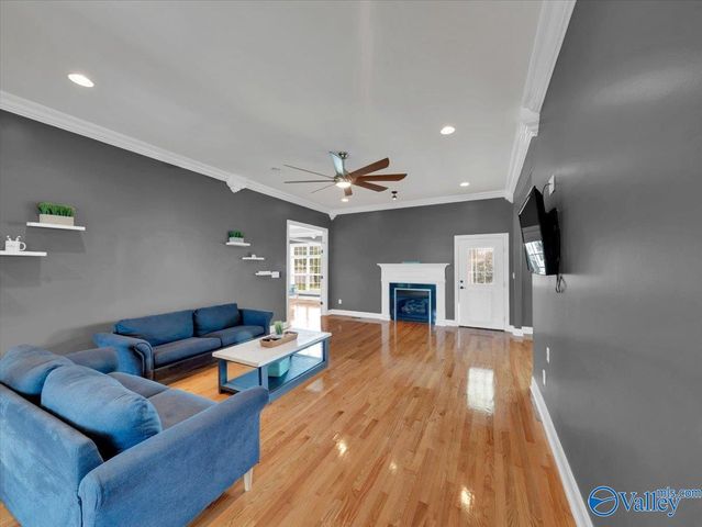 27712 Taylor Lynn Circle, Elkmont, AL 35620