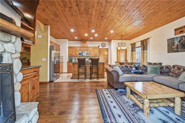 1618 Malabar, Big Bear City, CA 92314