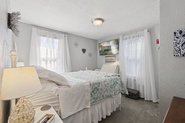 17 Liberty Boulevard, Machesney Park, IL 61115