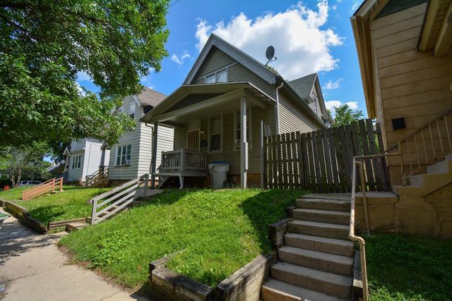 2611 W Orchard STREET, Milwaukee, WI 53204