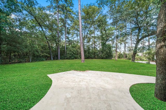 10331 Happy Trail, Conroe, TX 77384