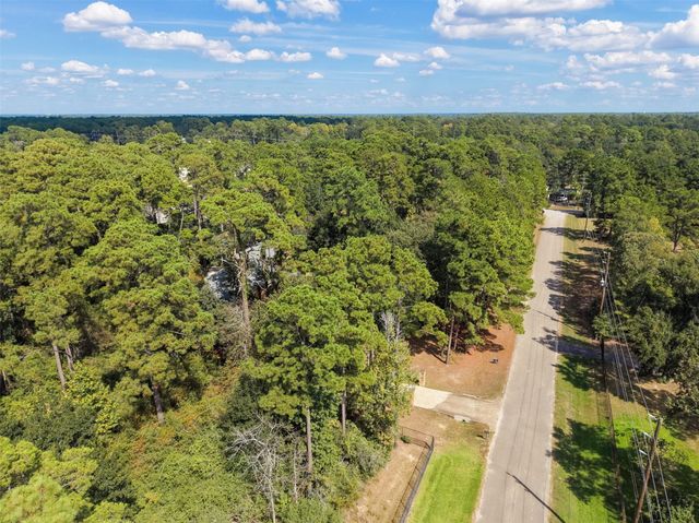 10331 Happy Trail, Conroe, TX 77384
