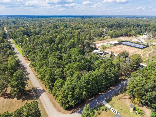 10331 Happy Trail, Conroe, TX 77384