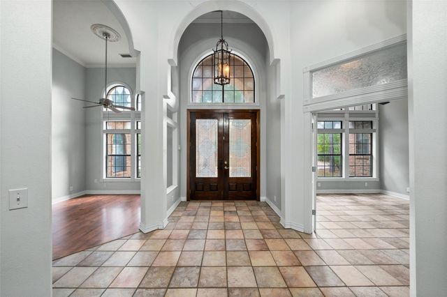 10331 Happy Trail, Conroe, TX 77384