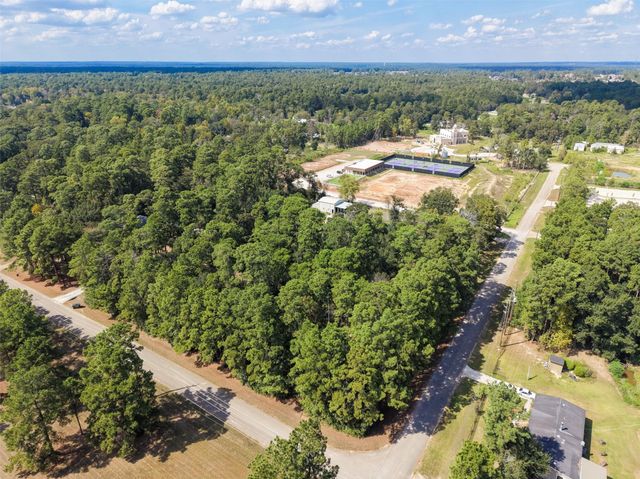 10331 Happy Trail, Conroe, TX 77384