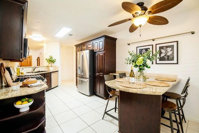 2902 Silent Drive, Sugar Land, TX 77498