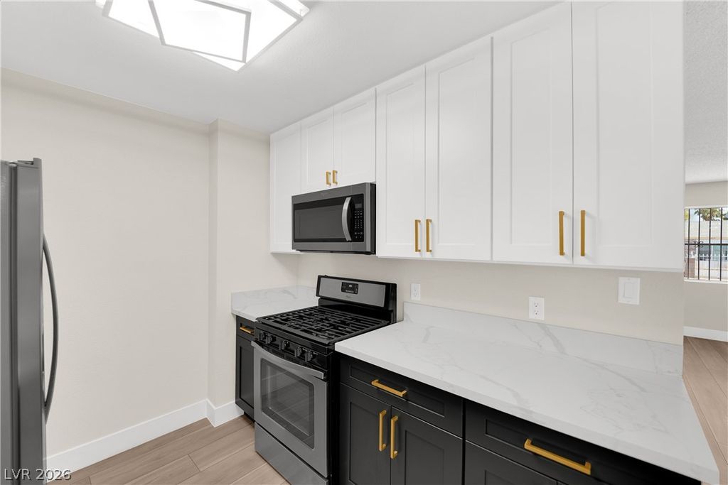 4829 Stillwater Avenue, Las Vegas, NV 89110 — photo 4