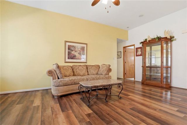 220 SW Seaside Sparrow Street, Lee's Summit, MO 64082