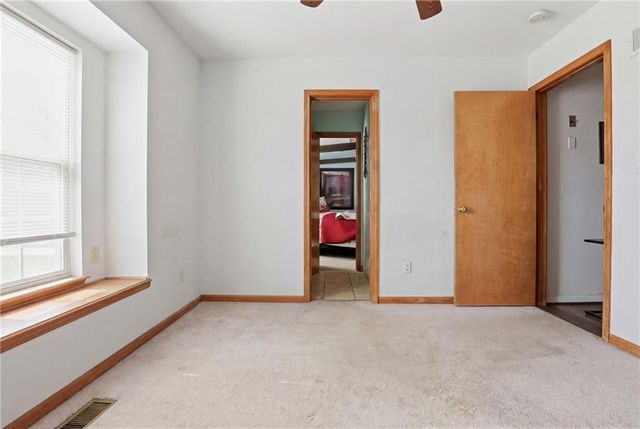 220 SW Seaside Sparrow Street, Lee's Summit, MO 64082