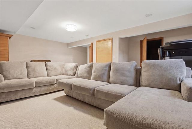 220 SW Seaside Sparrow Street, Lee's Summit, MO 64082