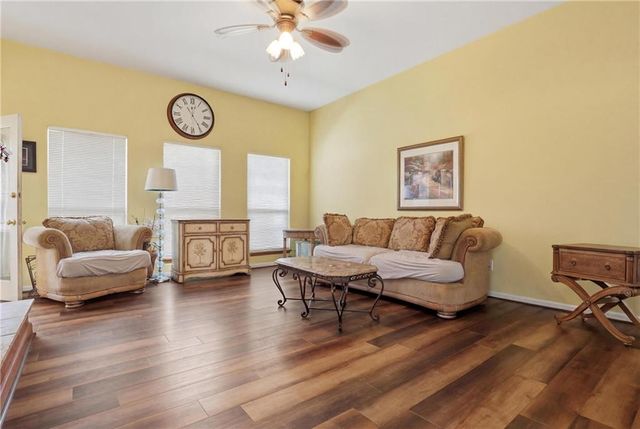 220 SW Seaside Sparrow Street, Lee's Summit, MO 64082