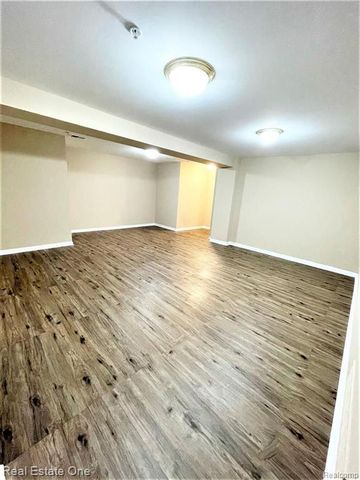 4103 Cameron Circle, Walled Lake, MI 48390