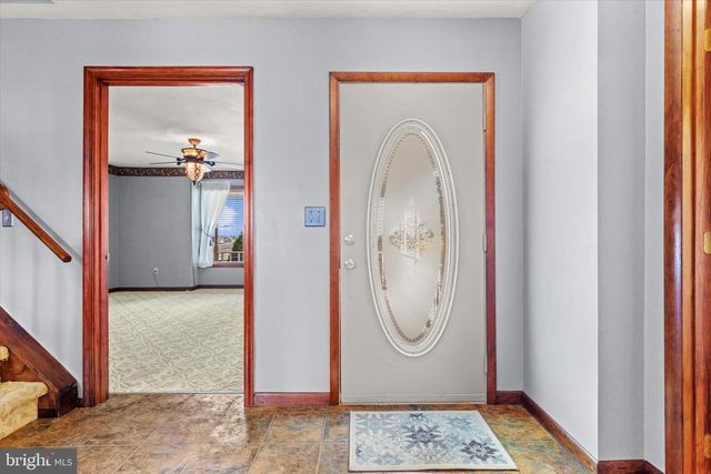 510 FAIRVIEW DR, Hanover, PA 17331
