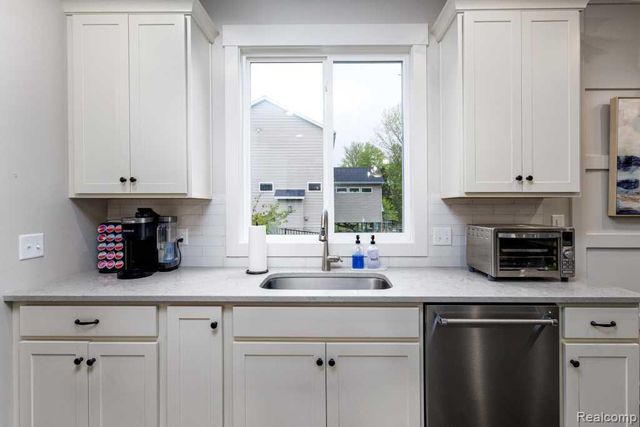 1712 Autumn Valley Drive, Byron Center, MI 49315
