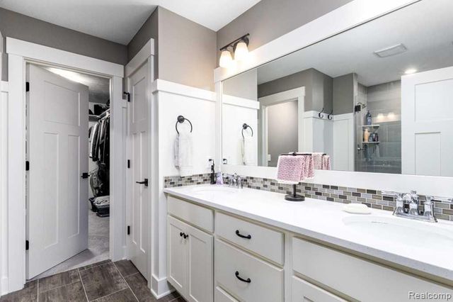 1712 Autumn Valley Drive, Byron Center, MI 49315
