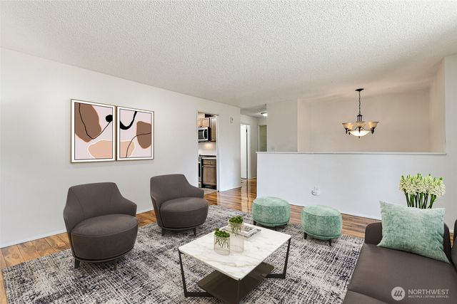2015 E 57th Street, Tacoma, WA 98404