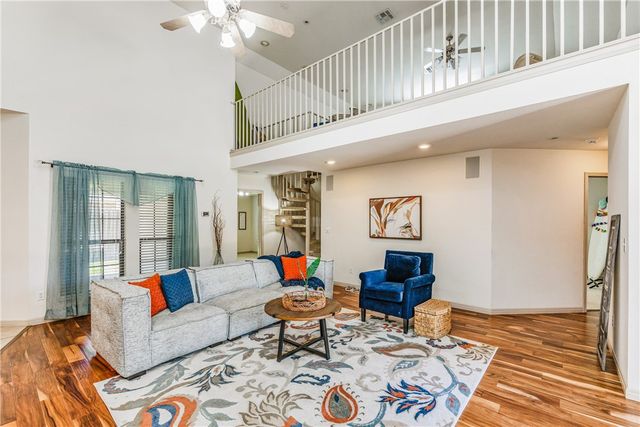 6152 Saint Denis St, Corpus Christi, TX 78414