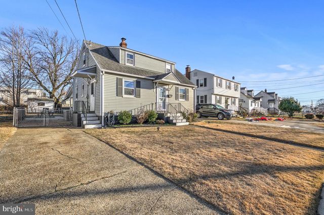 213 UNION AVE, Bellmawr, NJ 08031