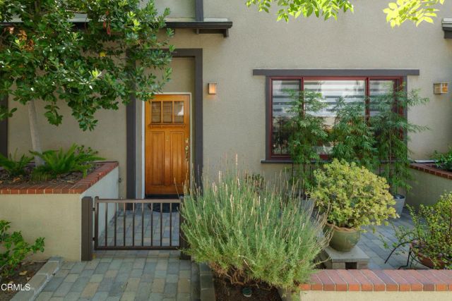 322 Alpine Street 2, Pasadena, CA 91106