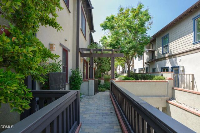322 Alpine Street 2, Pasadena, CA 91106