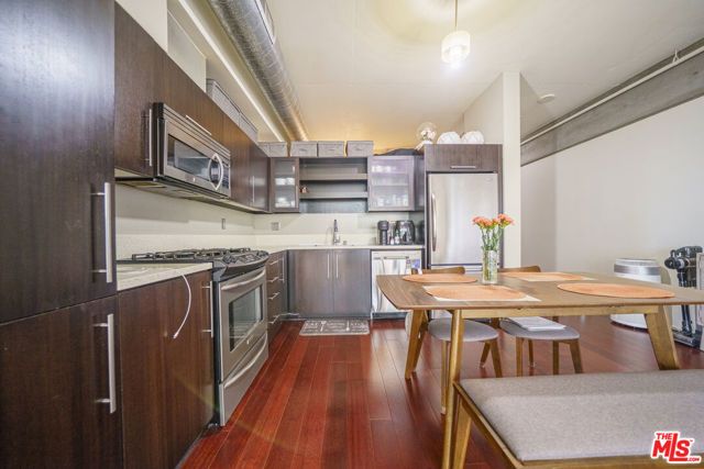 1100 S Hope Street 805, Los Angeles, CA 90015