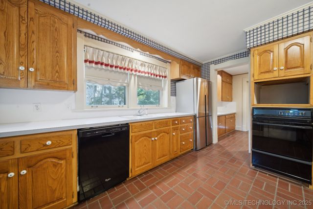 1340 E 9th Street, Okmulgee, OK 74447