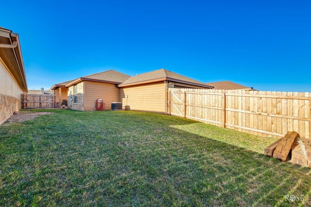 1638 Iowa Avenue, San Angelo, TX 76904