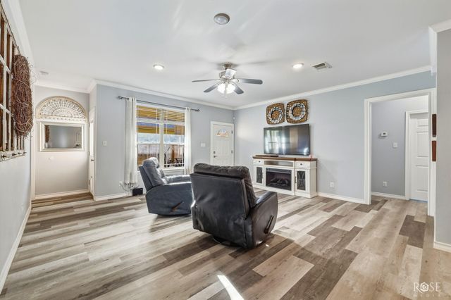 1638 Iowa Avenue, San Angelo, TX 76904