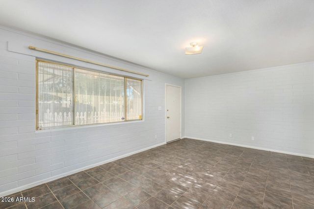 2226 W HEATHERBRAE Drive Apt 2, Phoenix, AZ 85015