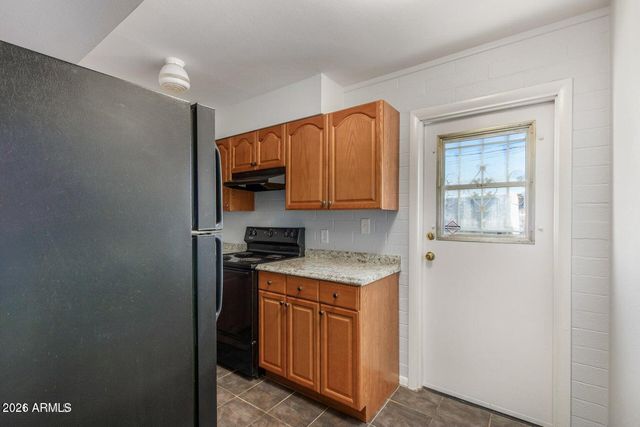 2226 W HEATHERBRAE Drive Apt 2, Phoenix, AZ 85015