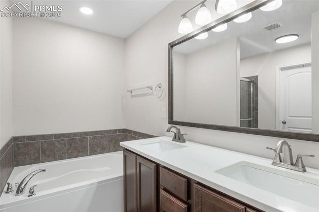 3651 Desert Willow Lane, Colorado Springs, CO 80925