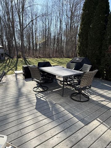 10070 Butternut Drive, Middlebury, IN 46540